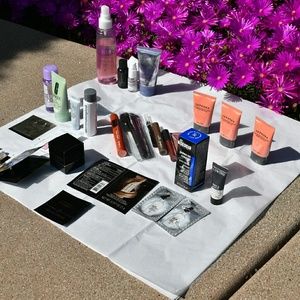 Bundle of Skincare/Make-up/Fragrance/Hair Products